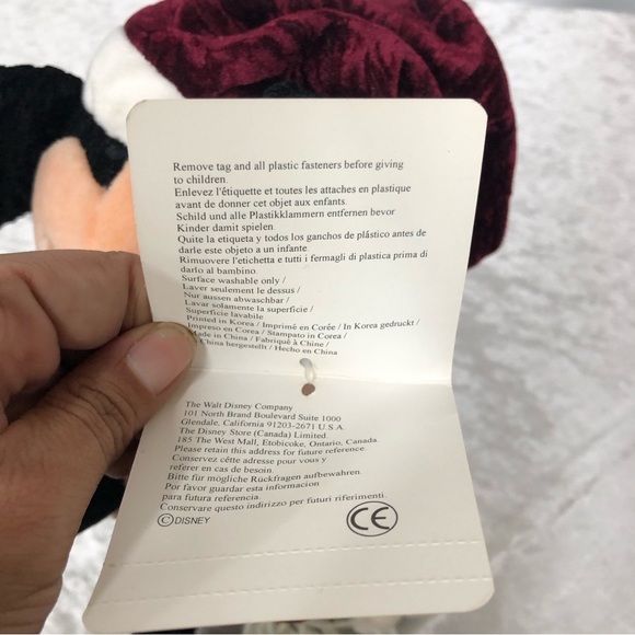 Walt Disney Store Mickey Mouse Christmas Velvet Cape Plush Stuffed Animal 1999 - Picture 7 of 13